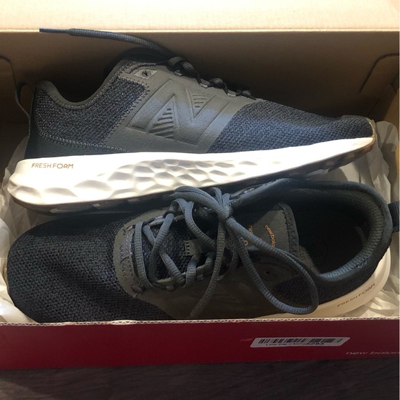 New Balance fresh foam spt women’s shoes - Picture 1 of 5